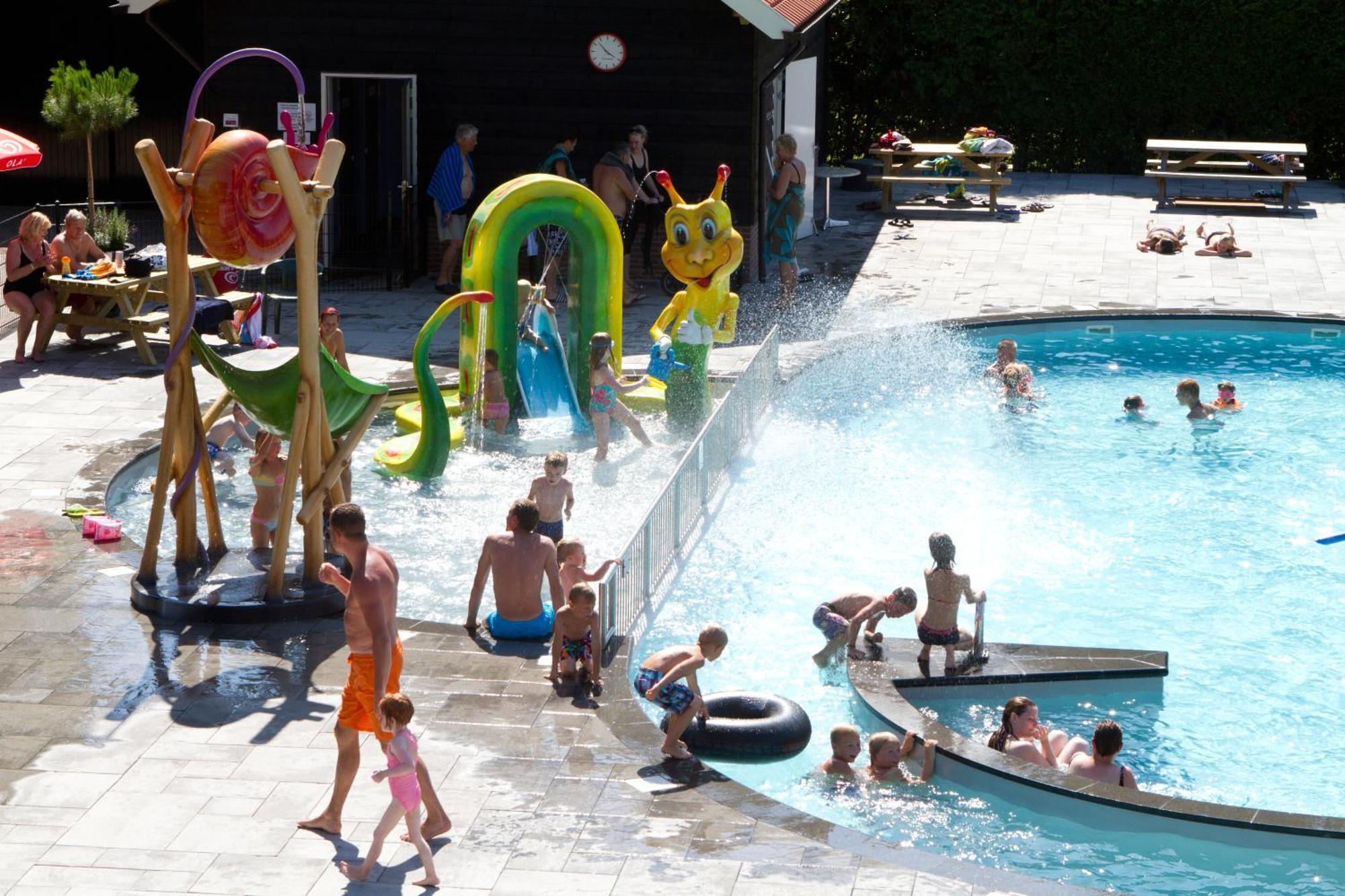 Camping De Koeksebelt Ommen Exterior photo
